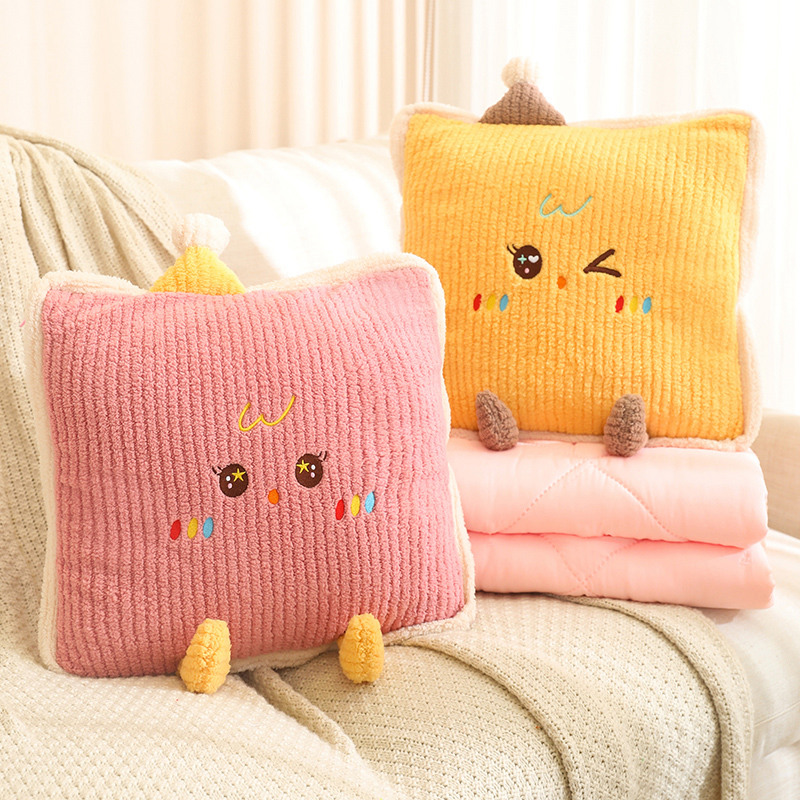 汽车抱枕被子两用午睡毯子二合一车用小枕头被办公室午休靠枕盖毯