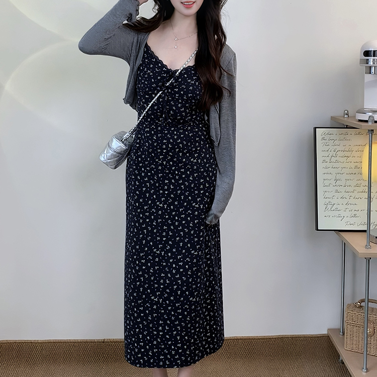 碎花吊带连衣裙子女夏季2025新款小个子显瘦长裙套装云南旅游穿搭