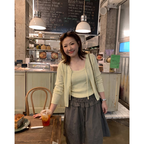 Q了个T大码女装早秋新款微胖mm针织开衫吊带两件套时髦套装高级感