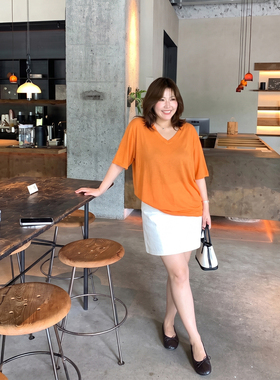 Q了个T微胖mm大码女装V领夏季天丝棉瘦遮肉巨好看绝美漂亮上衣t恤