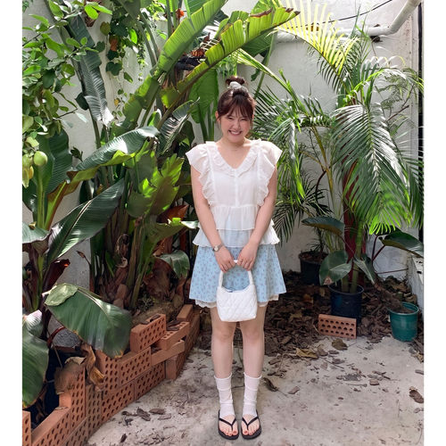 Q了个T大码女装微胖mm独特显瘦遮肚小飞袖上衣巨好看漂亮两件套