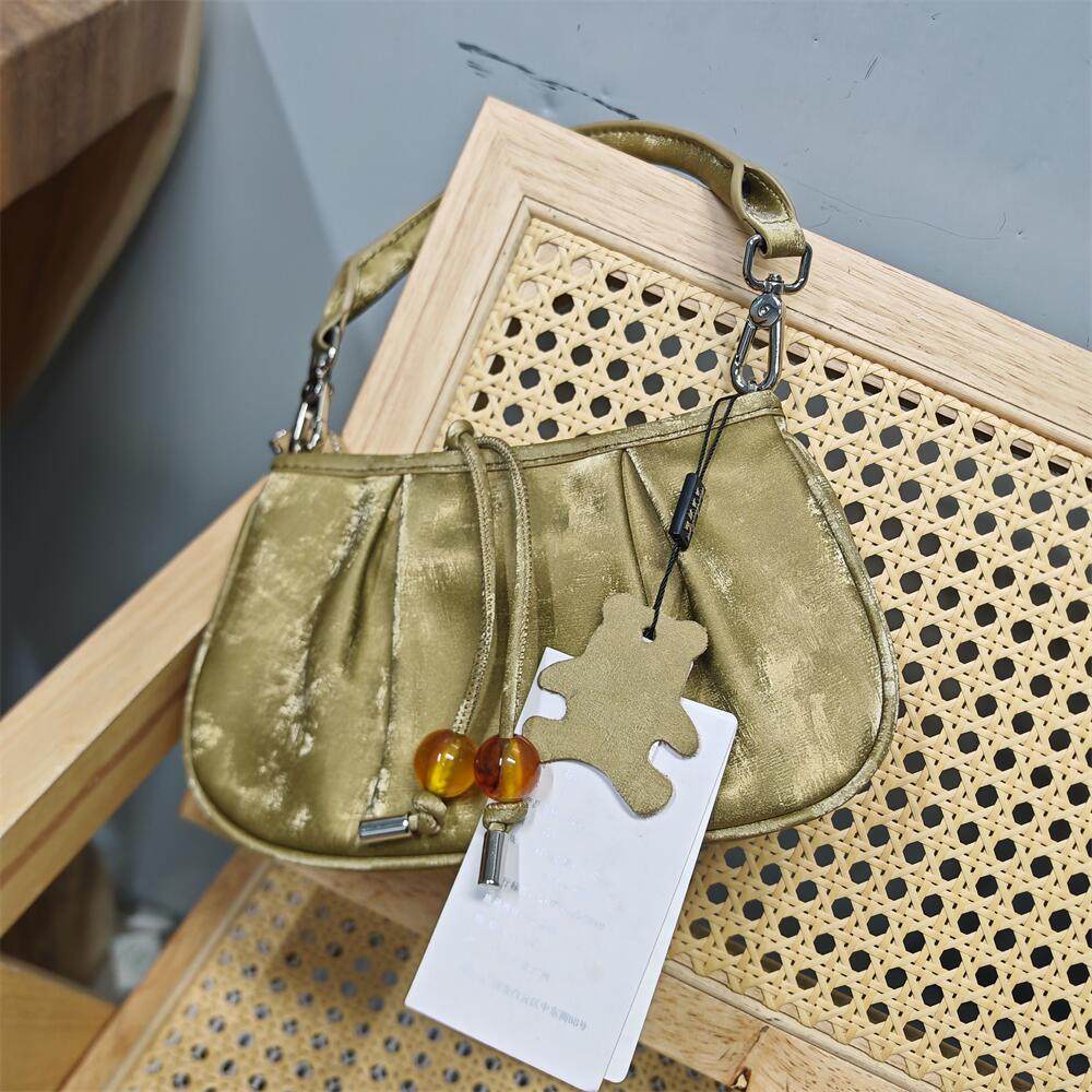 品牌真皮斜挎包包2026新款牛皮复古国风高档时尚手提单肩女士包,箱包皮具/热销女包/男包,通用款女包,淘宝优惠券,粉丝福利购,淘宝优惠卷