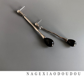 T1优雅黑玛瑙高智风清冷感设计感简约大气气质银针耳环