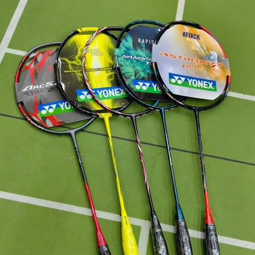 尤尼克斯YONEX11碳纤维高端更多