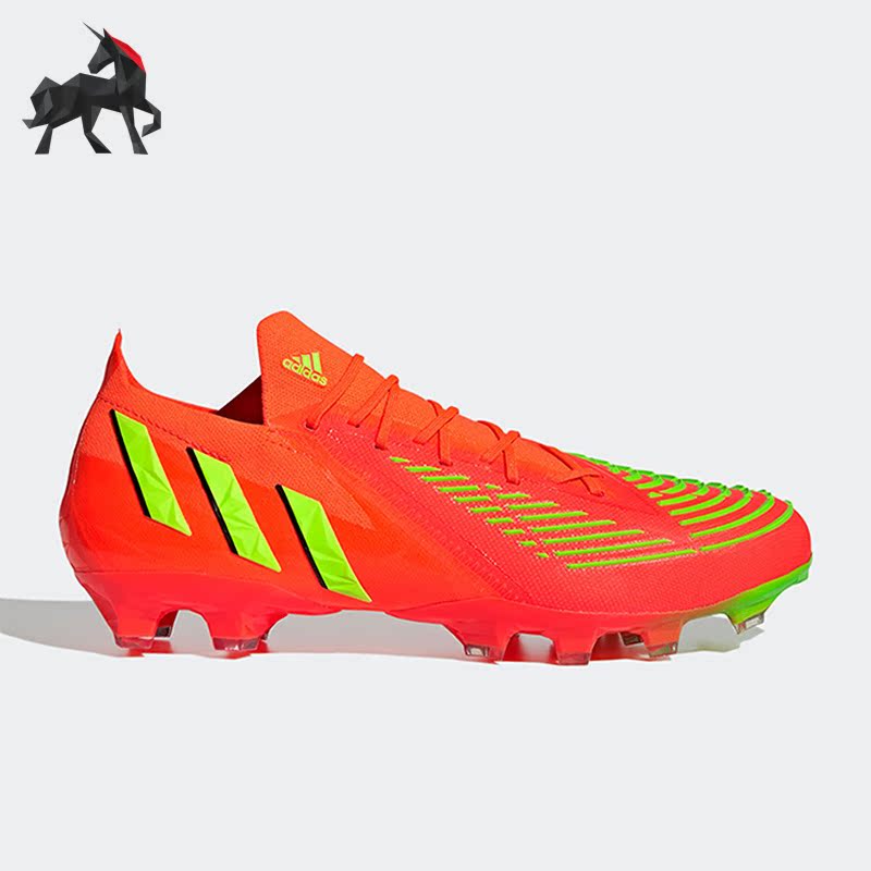 阿迪达斯男女通用运动足球鞋