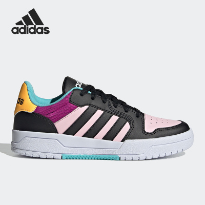 女子低帮阿迪达斯运动鞋