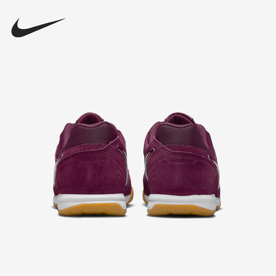 耐克男女运动系带低帮足球鞋