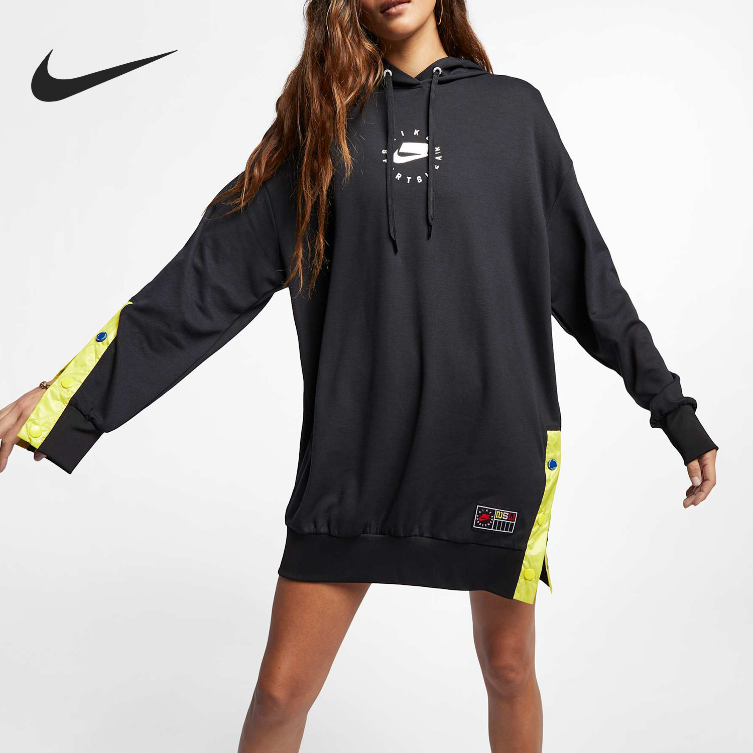 Nike/耐克官方正品NSW新款女黑荧光黄色街头卫衣连衣裙AR2836-010