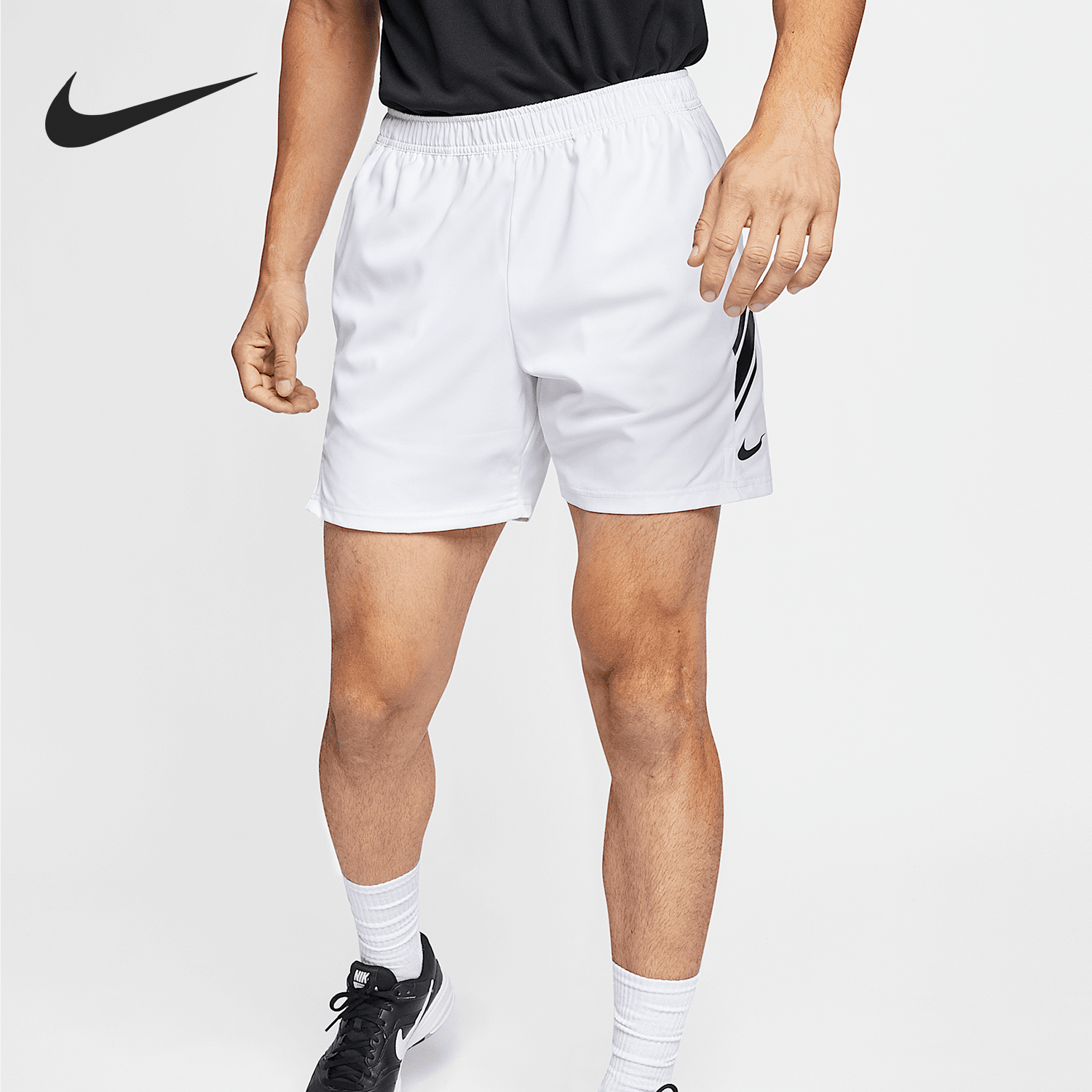 耐克男士潮流透气休闲短裤