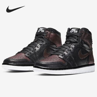 Nike正品2020年春季休闲板鞋