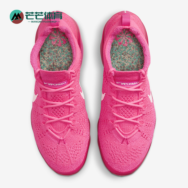 耐克女子运动时尚跑步鞋