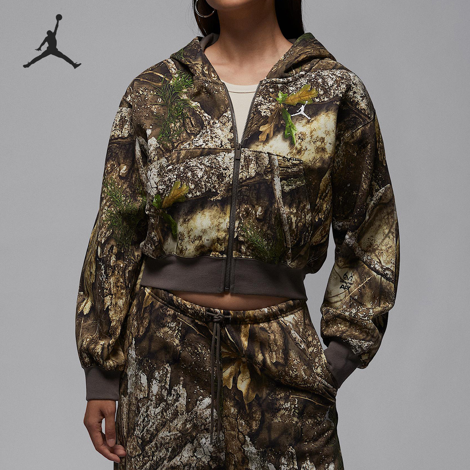 Nike/耐克官方正品JORDAN女士时尚短款加绒连帽外套HV0470-133,运动服/休闲服装,运动茄克/外套,淘宝优惠券,粉丝福利购,淘宝优惠卷