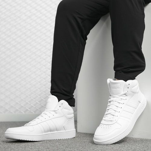 阿迪达斯正品男子f34810休闲板鞋