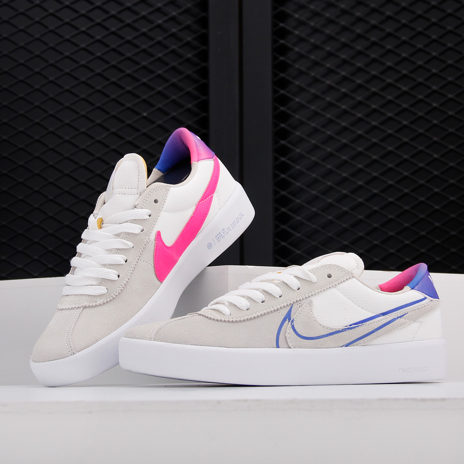 Nike/耐克正品 SB BRUIN REACT T 男/女情侣运动滑板鞋 CV5980