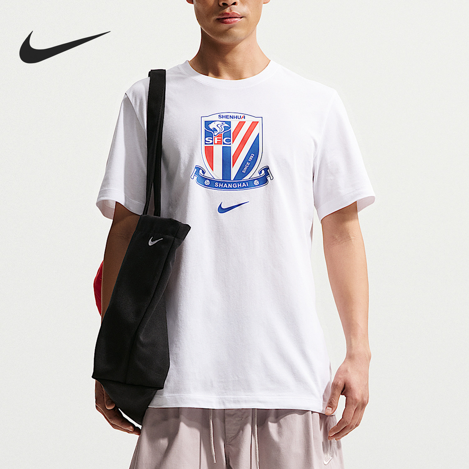 Nike/耐克官方正品夏季男士圆领简约足球柔软短袖T恤IQ0527-100