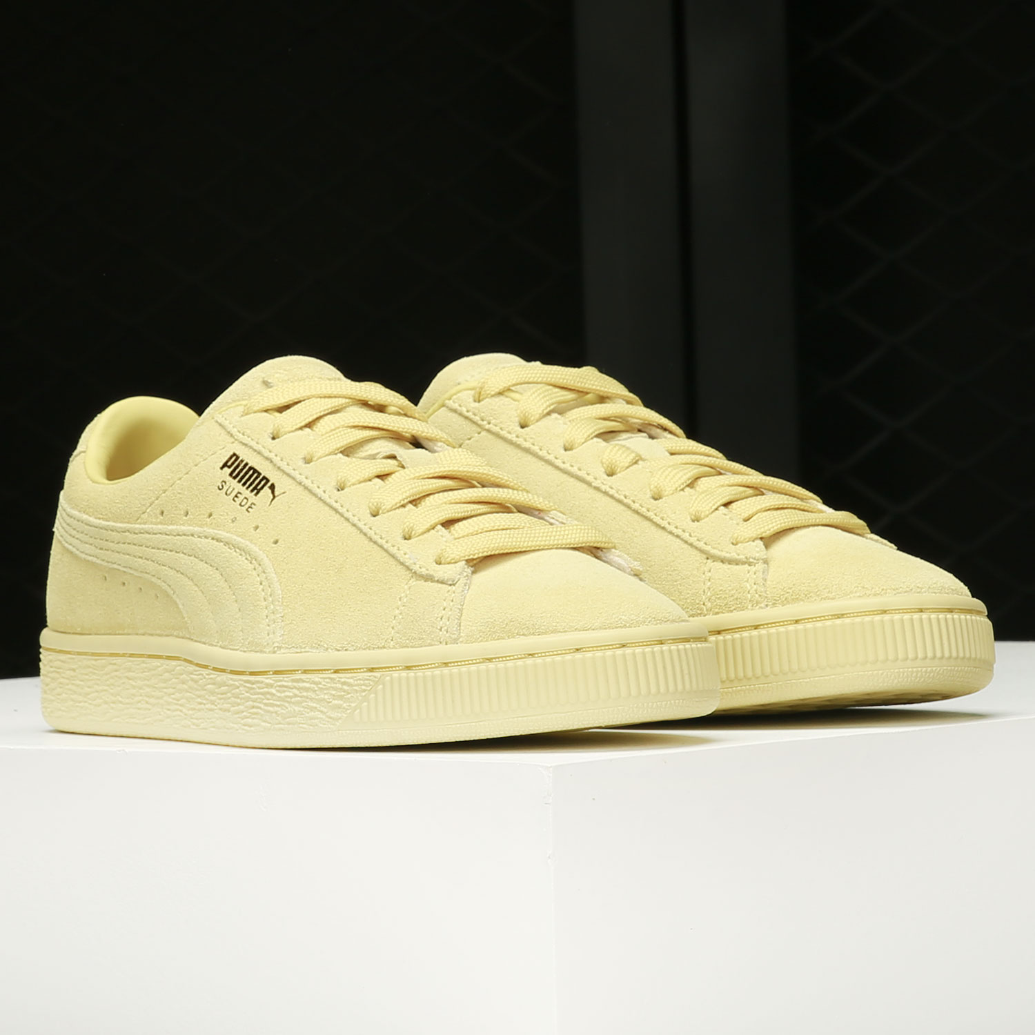 女男时尚运动休闲板鞋彪马