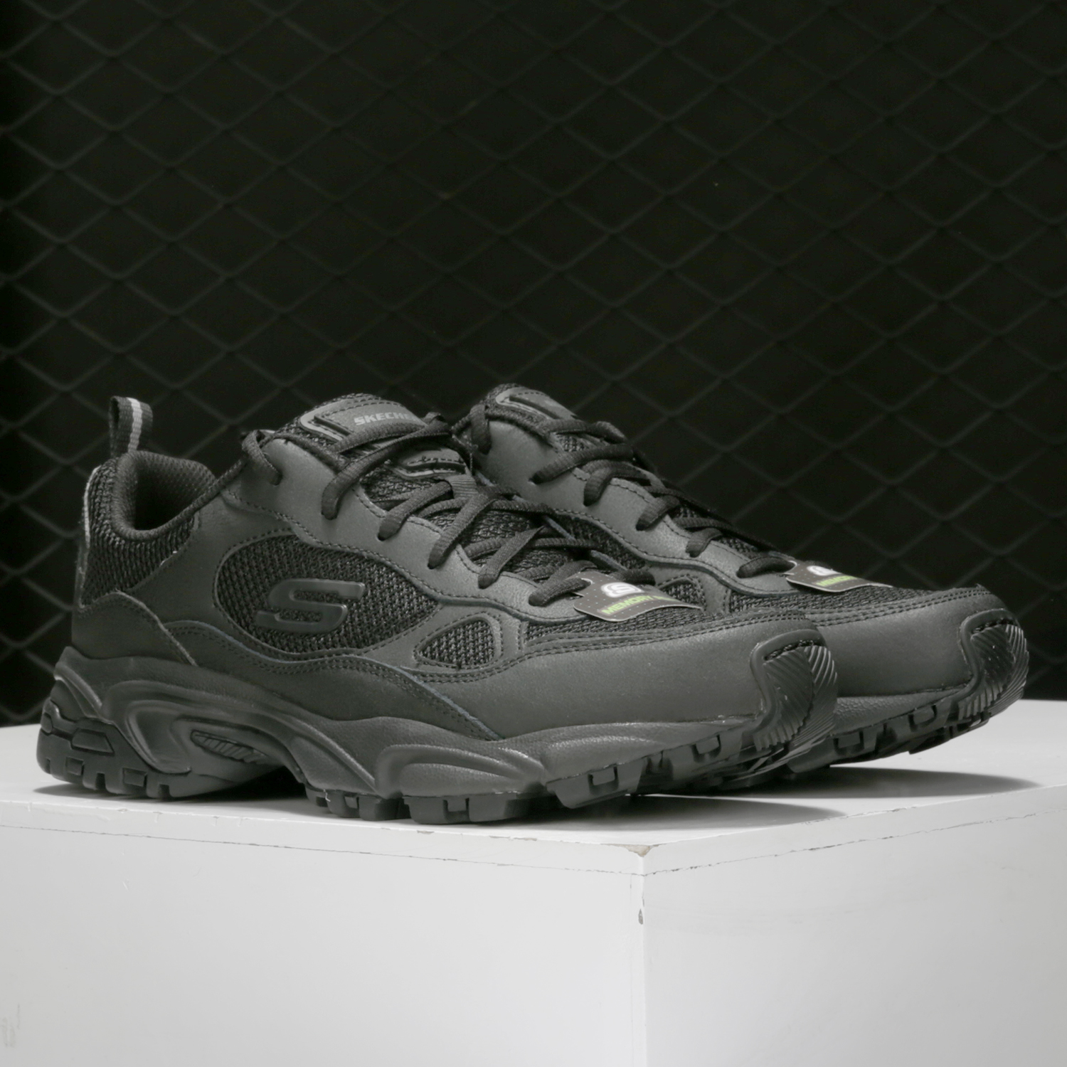 斯凯奇男子复古老爹鞋运动鞋