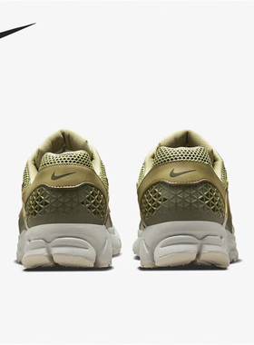 Nike/耐克正品ZOOM VOMERO 5男士缓震透气跑步鞋FJ1915-200
