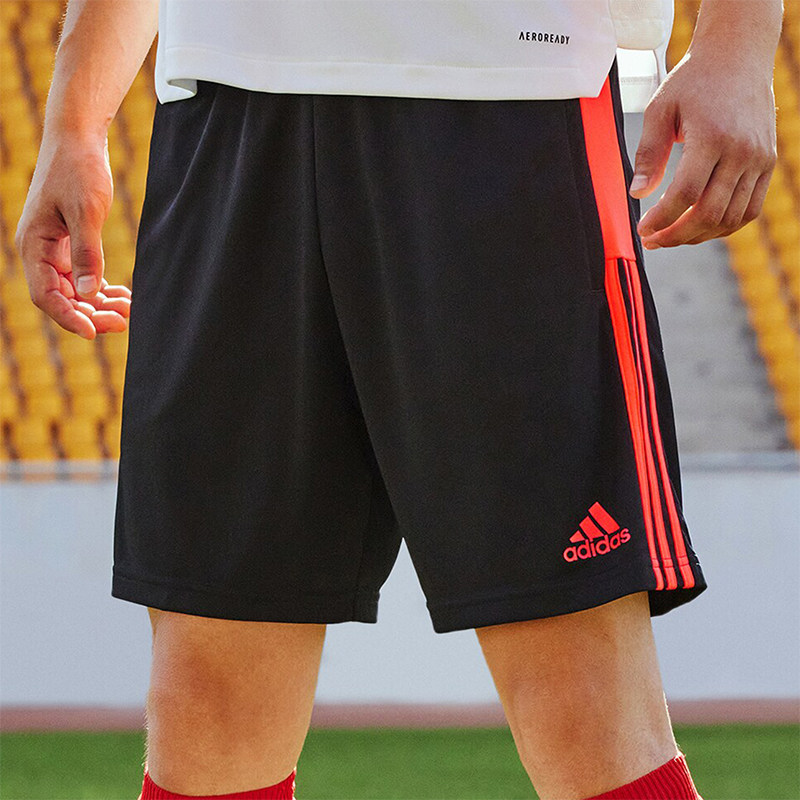 Adidas/阿迪达斯正品新款男士足球条纹训练透气短裤HM7934,运动服/休闲服装,运动中长裤／短裤,淘宝优惠券,粉丝福利购,淘宝优惠卷