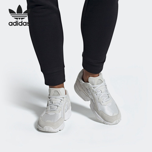 运动鞋Adidas/阿迪达斯系带