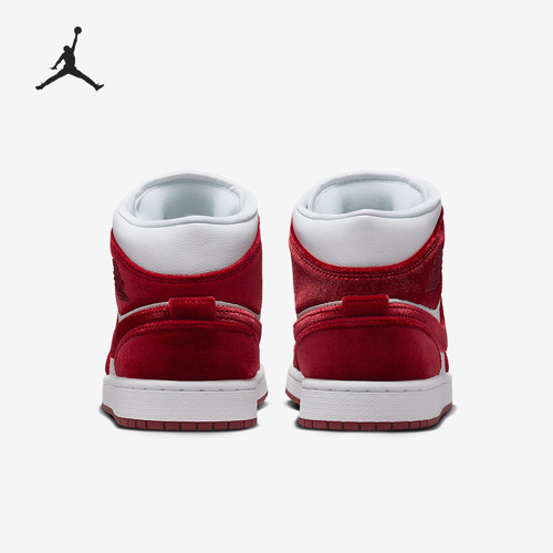 Nike/耐克正品JORDAN女士中帮经典耐磨运动板鞋FZ3334-100
