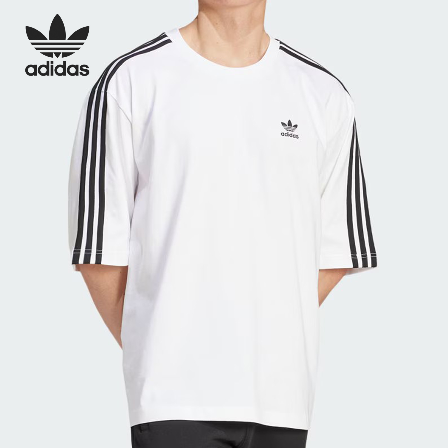 阿迪达斯男士运动休闲短袖