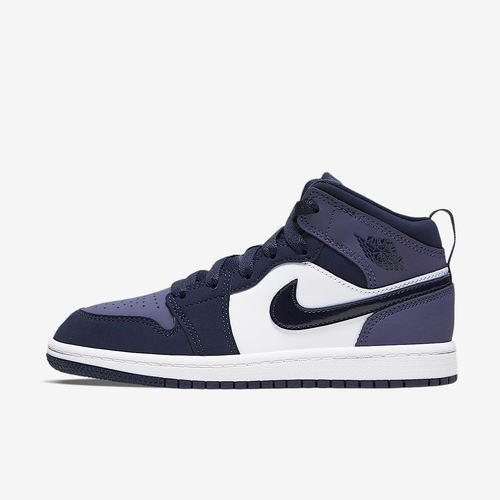 Nike/耐克女子GS篮球鞋