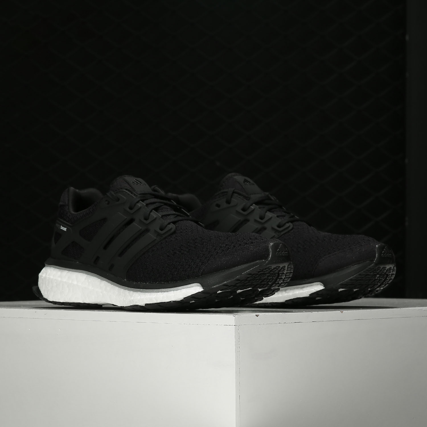 Adidas/阿迪达斯正品 energy boost 男子休闲运动跑步鞋EG7764
