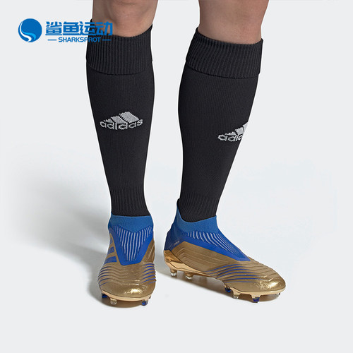 阿迪达斯男子足球鞋F35610