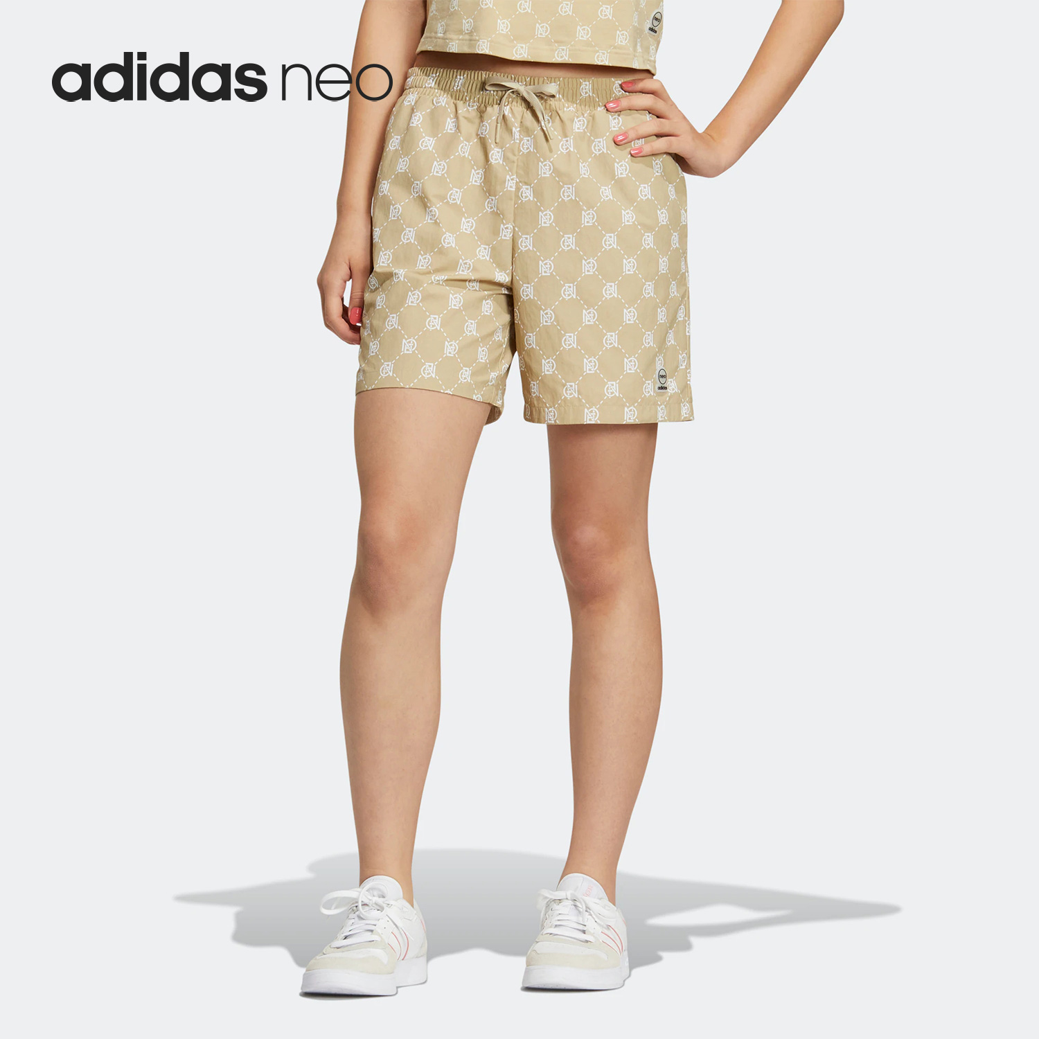 阿迪达斯正品女子短裤