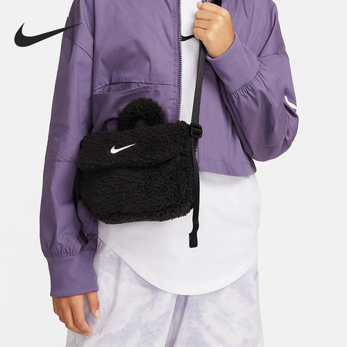 Nike/耐克正品儿童时尚羊羔绒手提可调节休闲单肩挎包FB3039