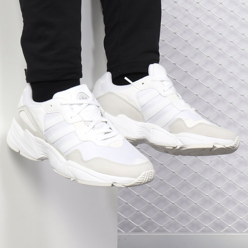 adidas系列男女ee3682运动休闲鞋