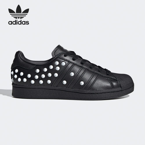 阿迪达斯正女子经典休闲板鞋