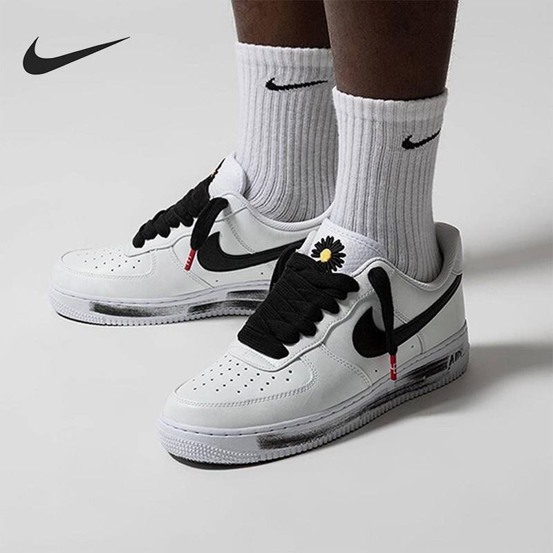 耐克男女板鞋DD3223-100