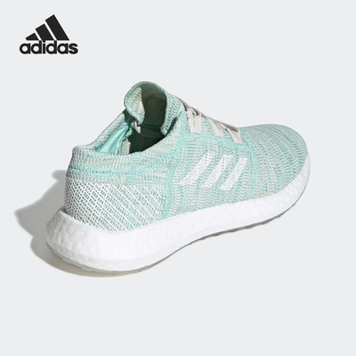 女跑步鞋Adidas/阿迪达斯BOOST