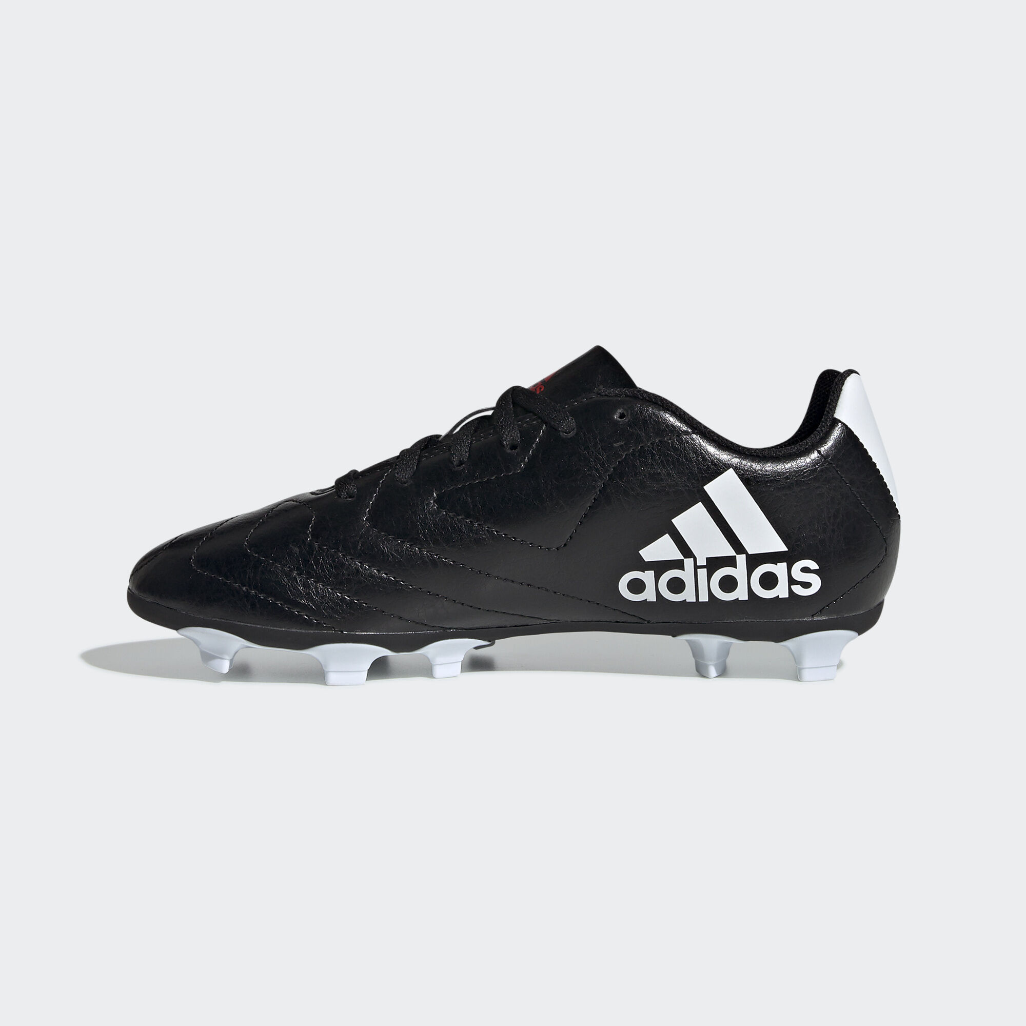 adidas阿迪达斯正品轻便足球鞋