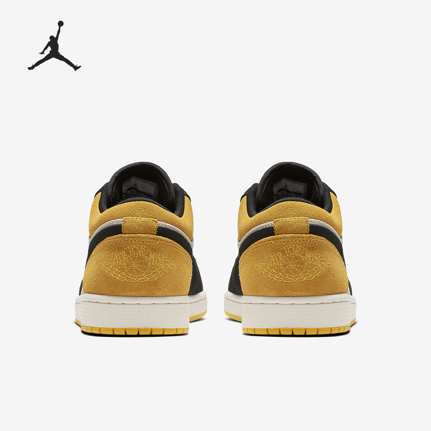 耐克男士低帮运动篮球鞋