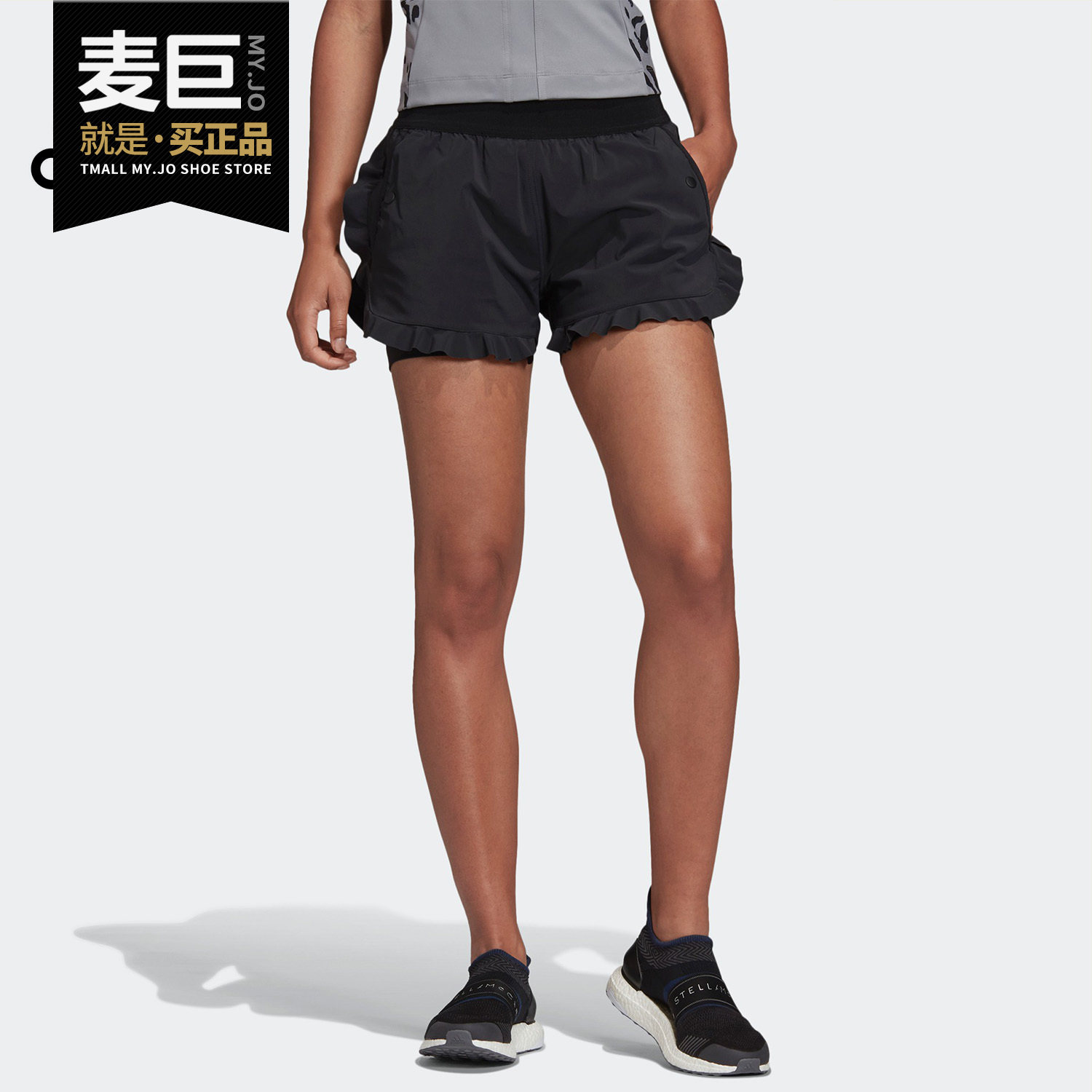 Adidas/阿迪达斯正品 当季女子运动舒适时尚休闲短裤 EA2157