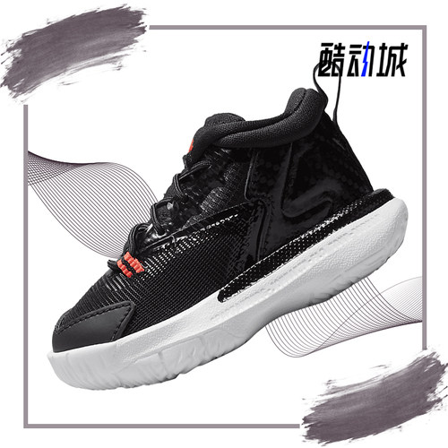 耐克小童舒适运动休闲鞋
