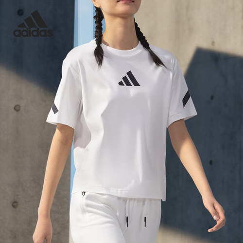 阿迪达斯女士简约透气短袖