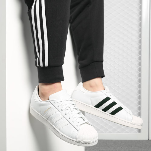 阿迪达斯adidas正品经典休闲鞋