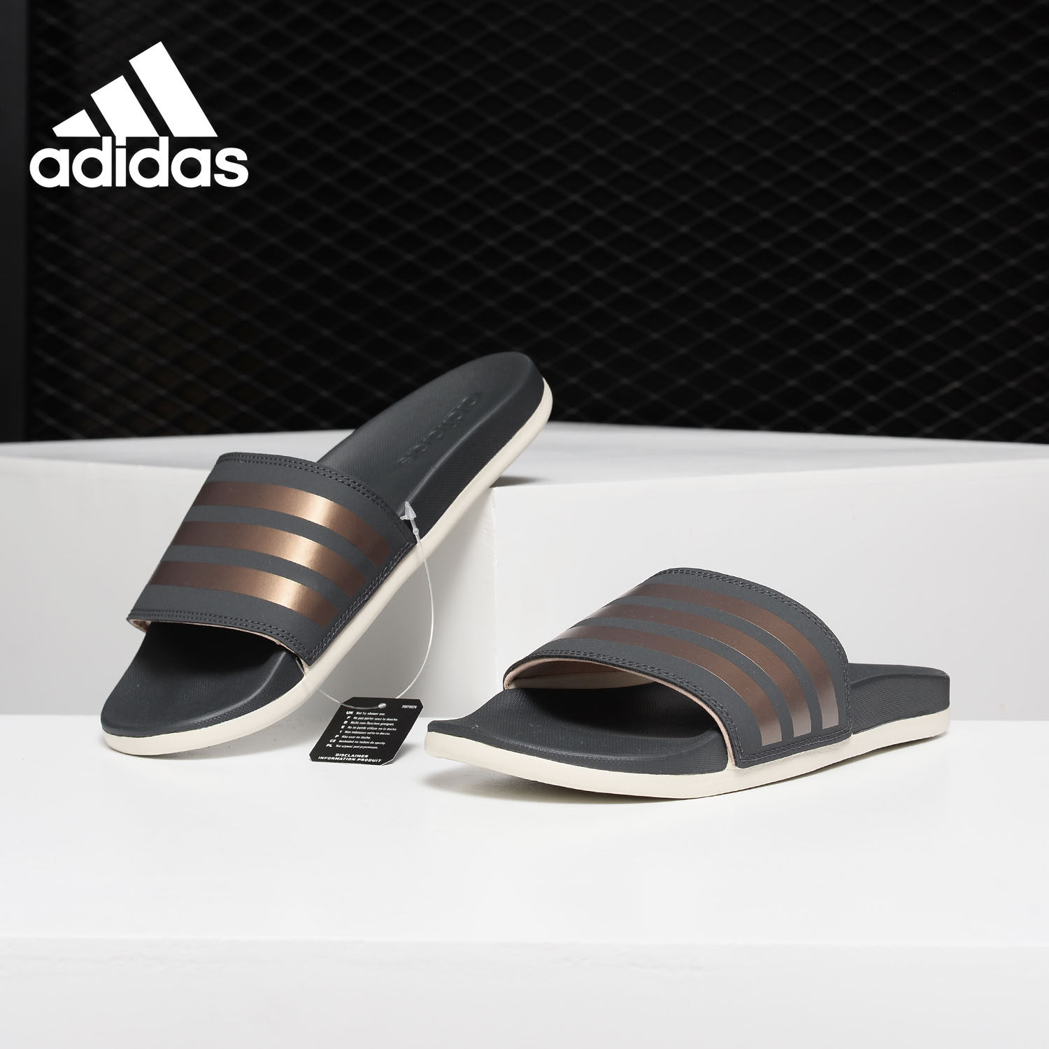 Adidas/阿迪达斯正品ADILETTE COMFORT 男女游泳运动拖鞋 F97200 - 实物图