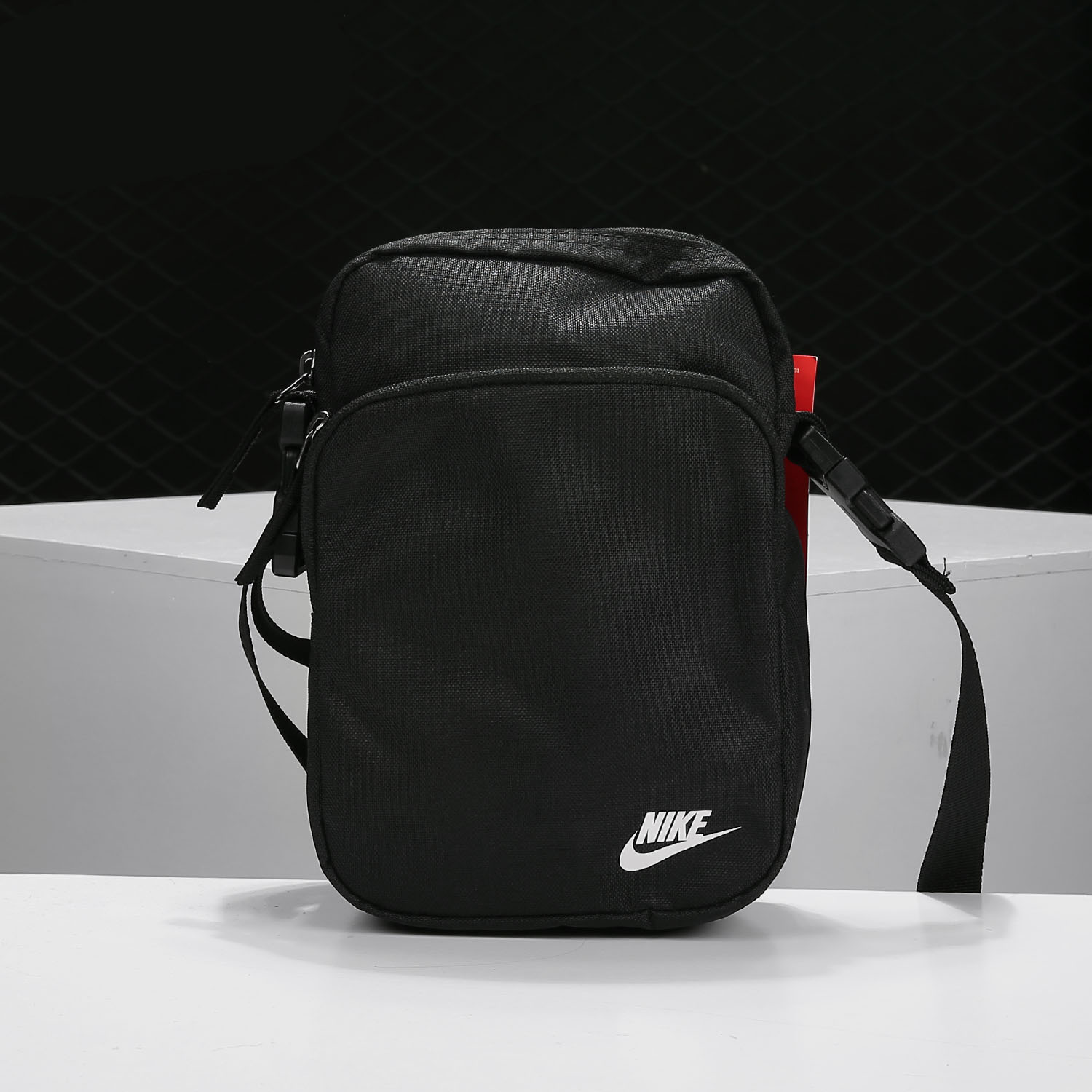 Nike/耐克运动收纳单肩背包