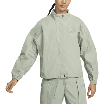 耐克女士透气梭织夹克外套