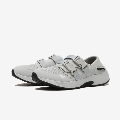 New Balance新百伦正品NB 700男女同款低帮舒适休闲鞋UA700GR1