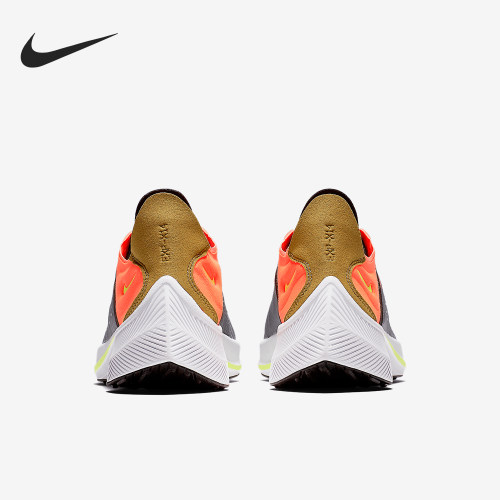 Nike春秋季男子网面运动休闲鞋