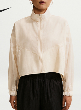 Nike/耐克正品Sportswear女士运动轻盈不易撕裂夹克IF0588-103