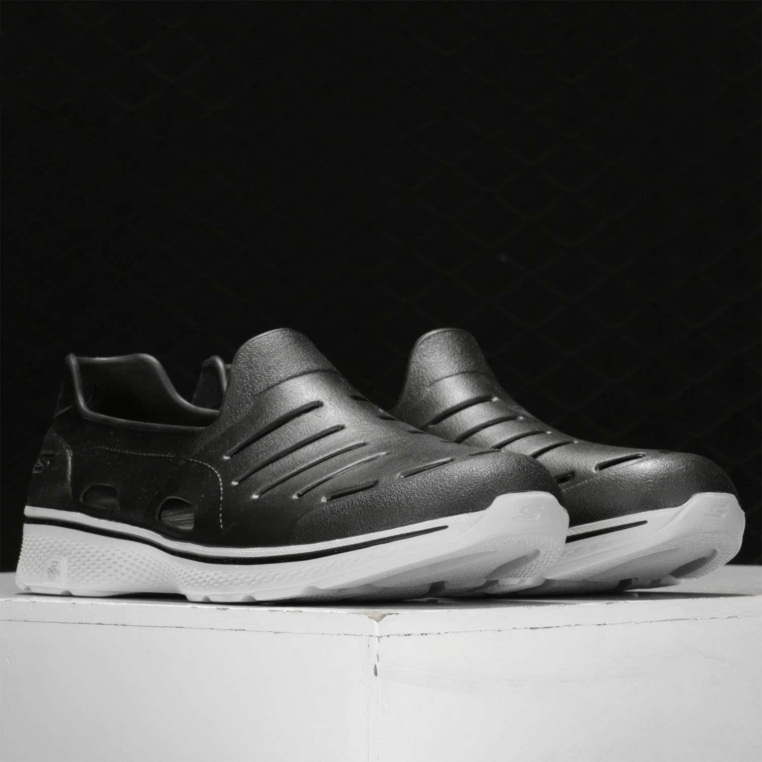 Skechers/斯凯奇正品【GO 系列】当季新款男子透气休闲运动鞋