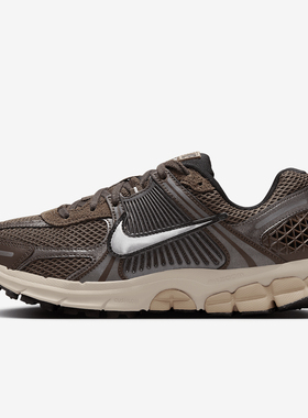 Nike/耐克正品Zoom Vomero 5女士复古跑步鞋FN6742-201