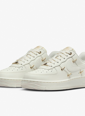 Nike/耐克正品Air Force 1女子复古休闲低帮板鞋 FV3654-111